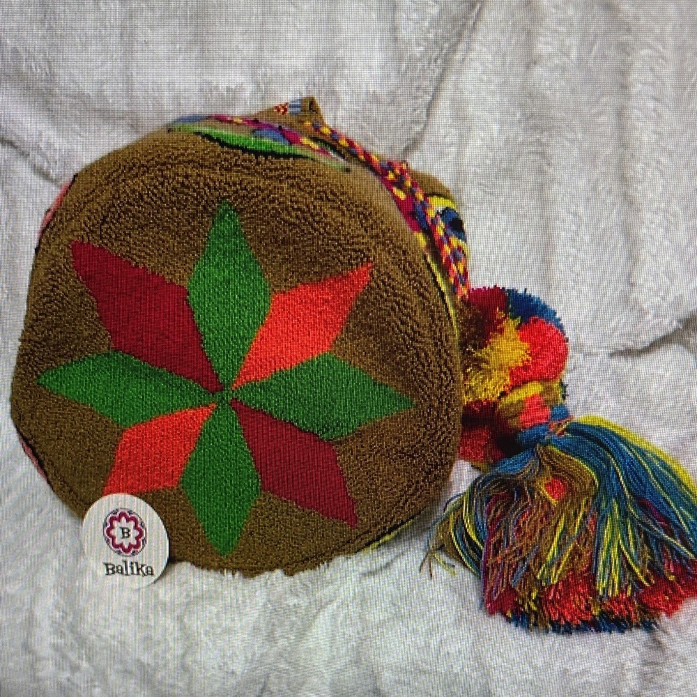 Wayuu Multicolor Eye Pattern Bag - Picture 5 of 10